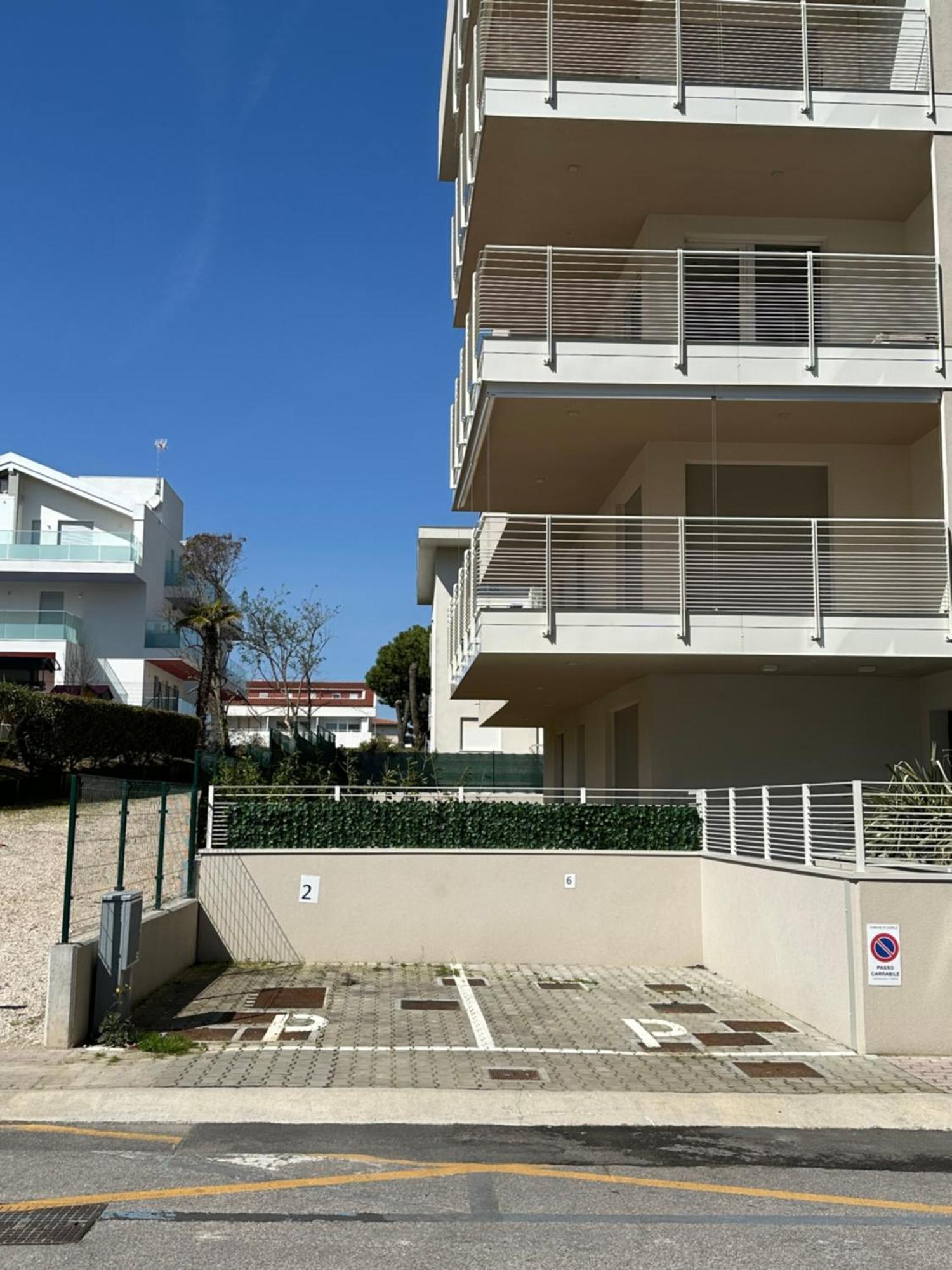 Marina Dream Beach Apartments With Sea View Terrace - Agenzia Cocal Caorle Buitenkant foto